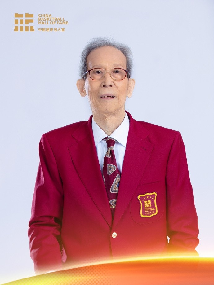 傳奇自傳承！2024年中國籃球名人堂入堂人物定妝照和大合影出爐！