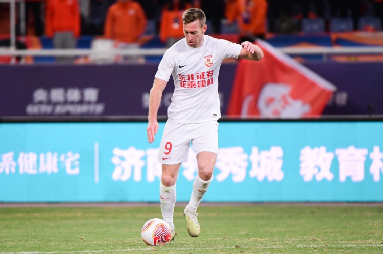  熱身賽：長春亞泰2-1青島海牛 貝里奇、奧莫伊胡安弗破門???