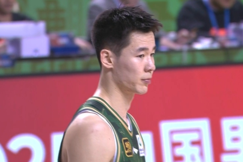 上來就很兇！郭昊文打滿首節(jié) 4中2&罰球6中6獨得10分2籃板